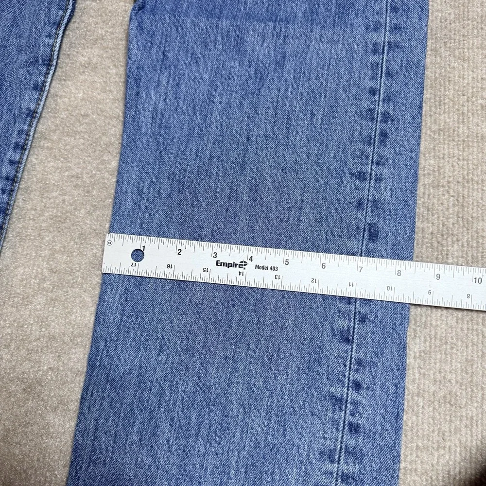 Levis 501 Original Fit Mens Jeans 33x30 Medium Wash Blue Button Fly Straight Leg